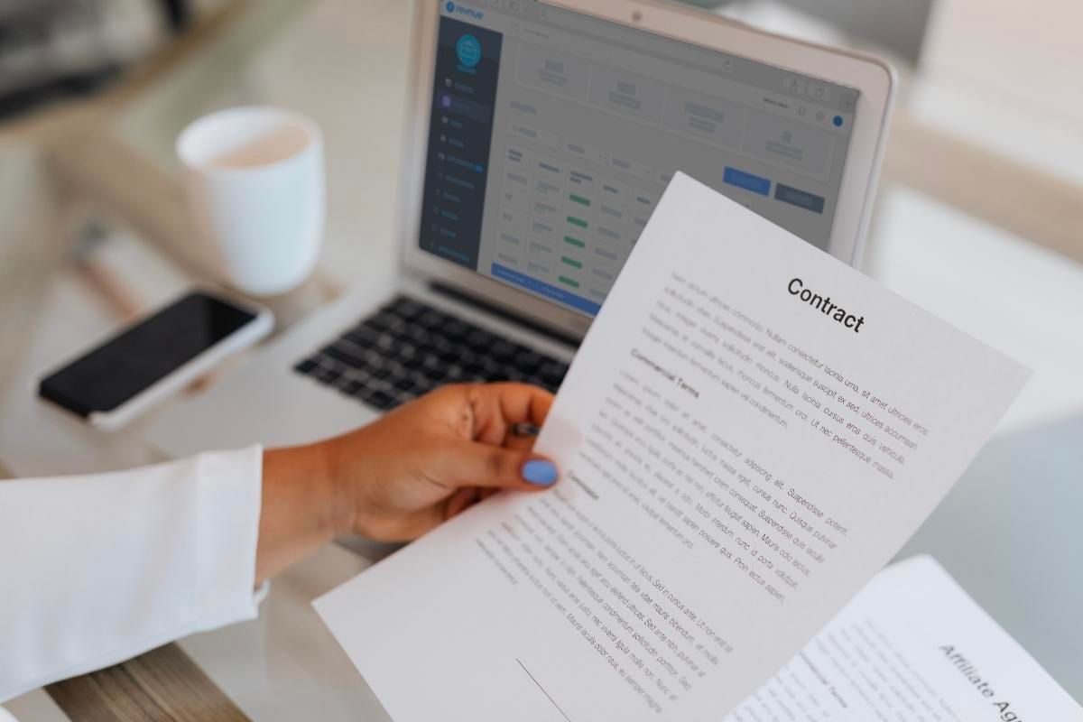 Simplify Your Contract Management Process with Our Expert Help