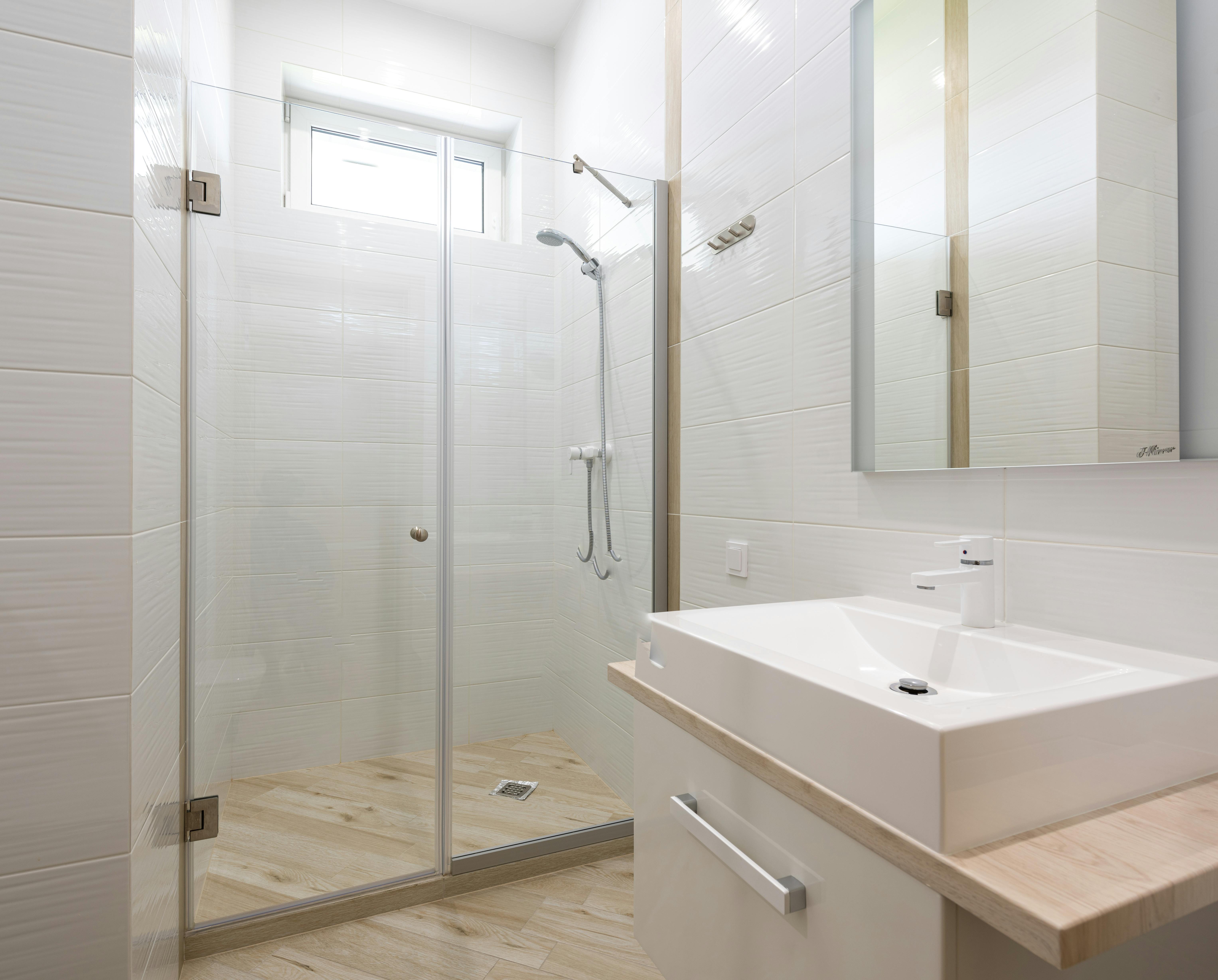 Shower UK Options for Elegant Bathrooms