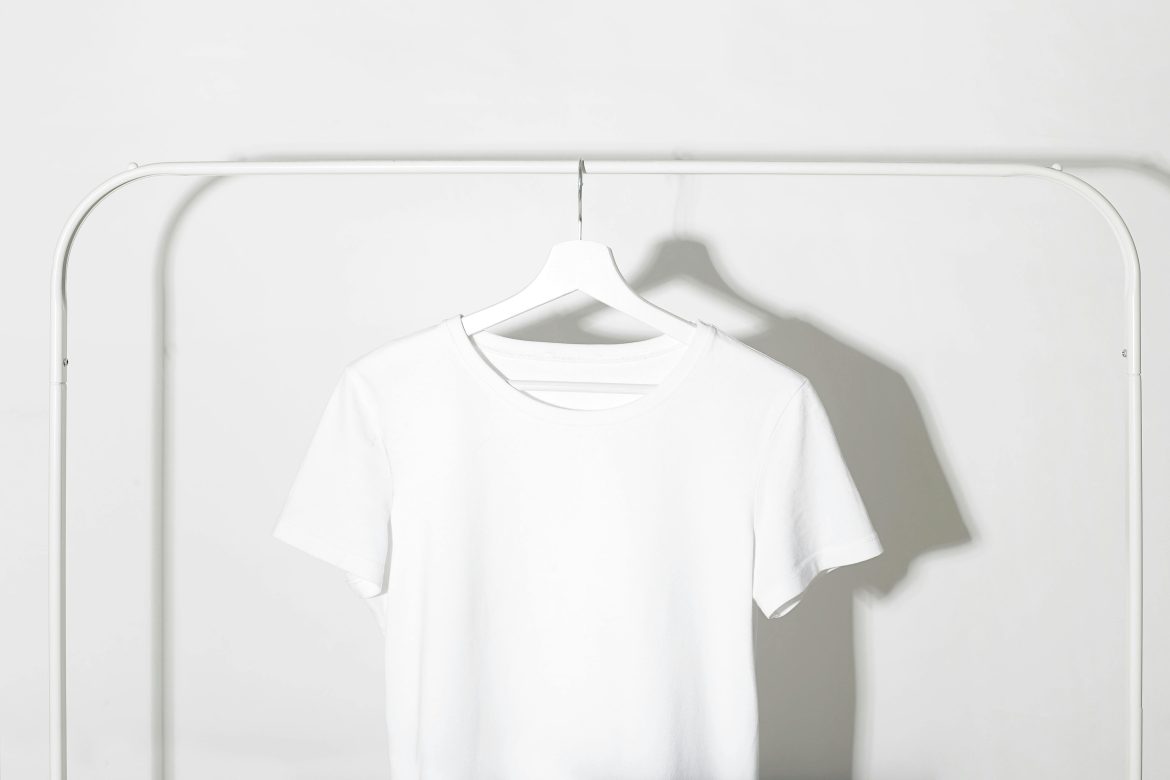 Essential Blank White T Shirt Fits for Men and Women